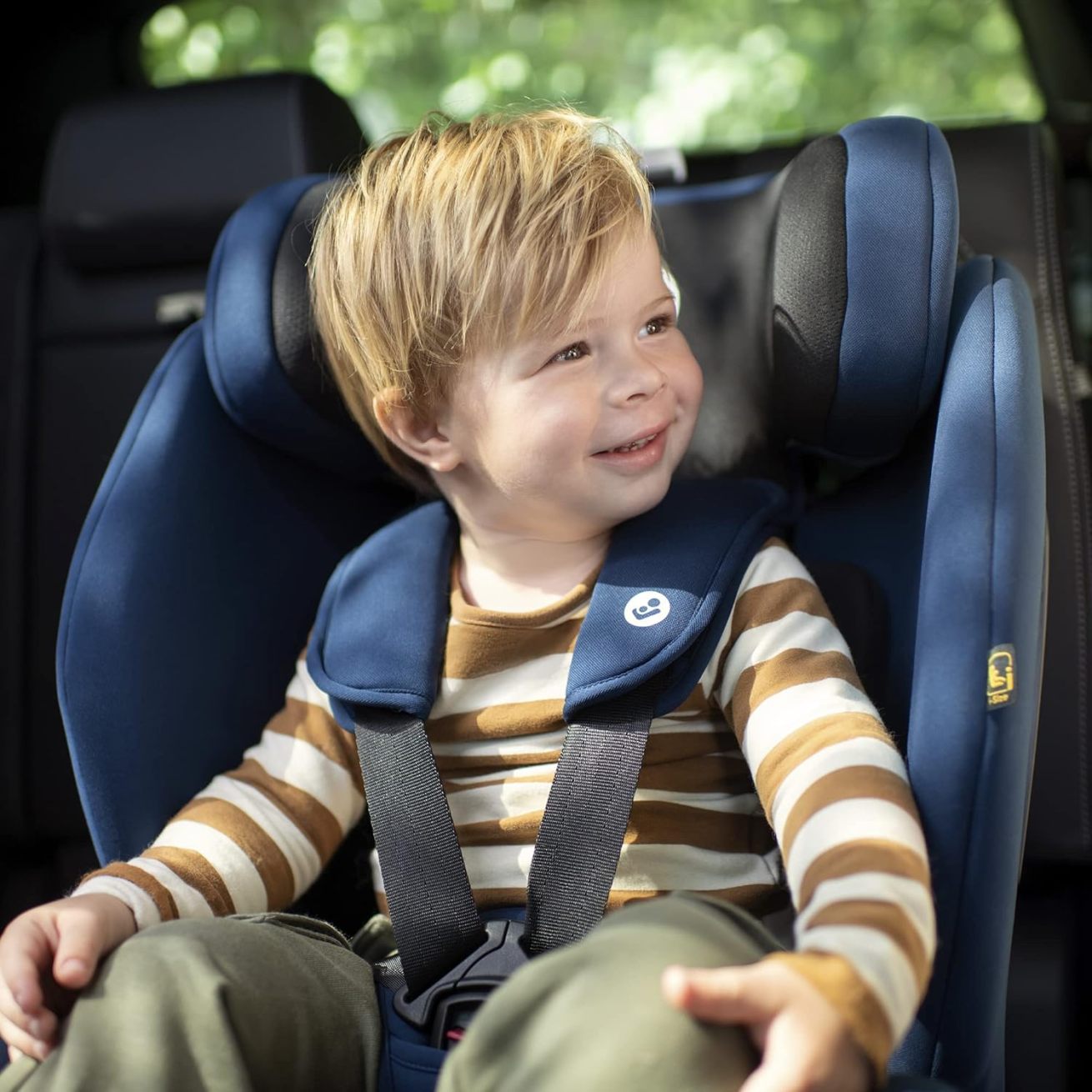 Maxi Cosi Titan i-Size, 360% child seat that grows with you - Online Shop