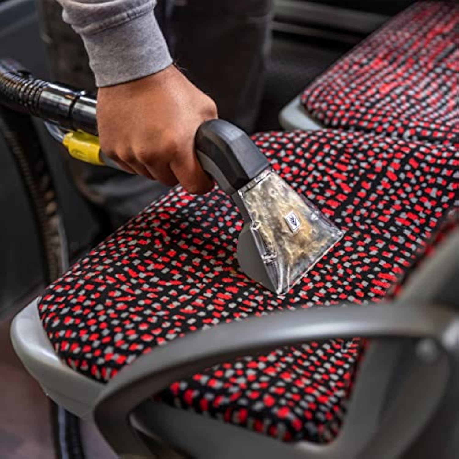 Puzzi 8/1 injector extractor for upholstery and textile surfaces - Online Shop