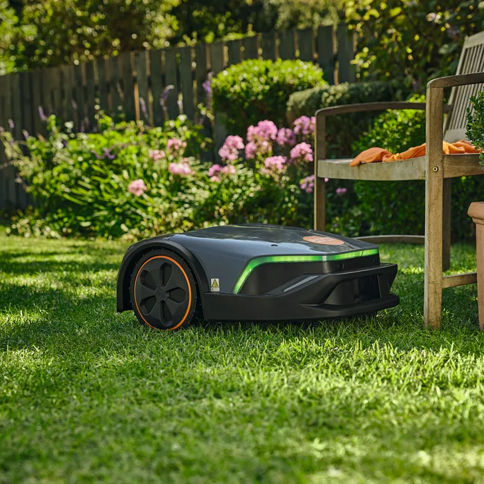 STIHL IMOW® 5 EVO ROBOTIC LAWNMOWER - Online Shop